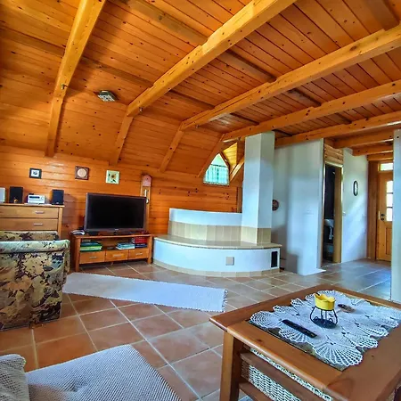 Vineyard Kralj Ursna Sela